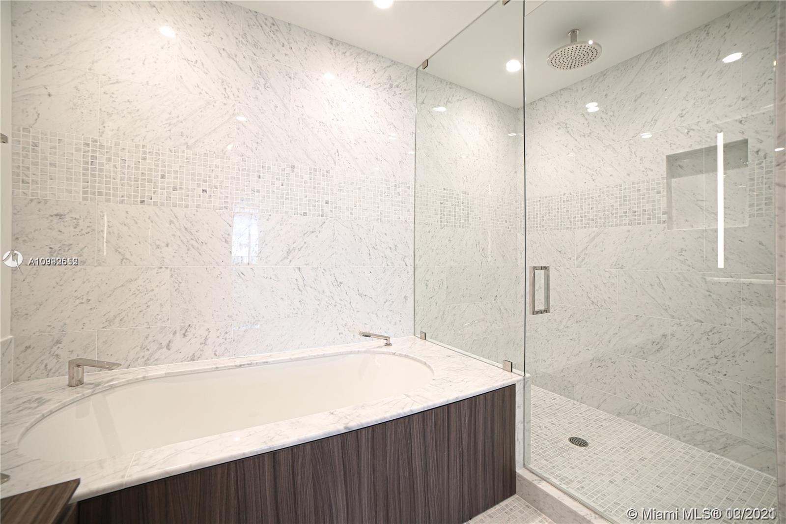 1000 Brickell Plz #PH5103 Miami, FL 33131