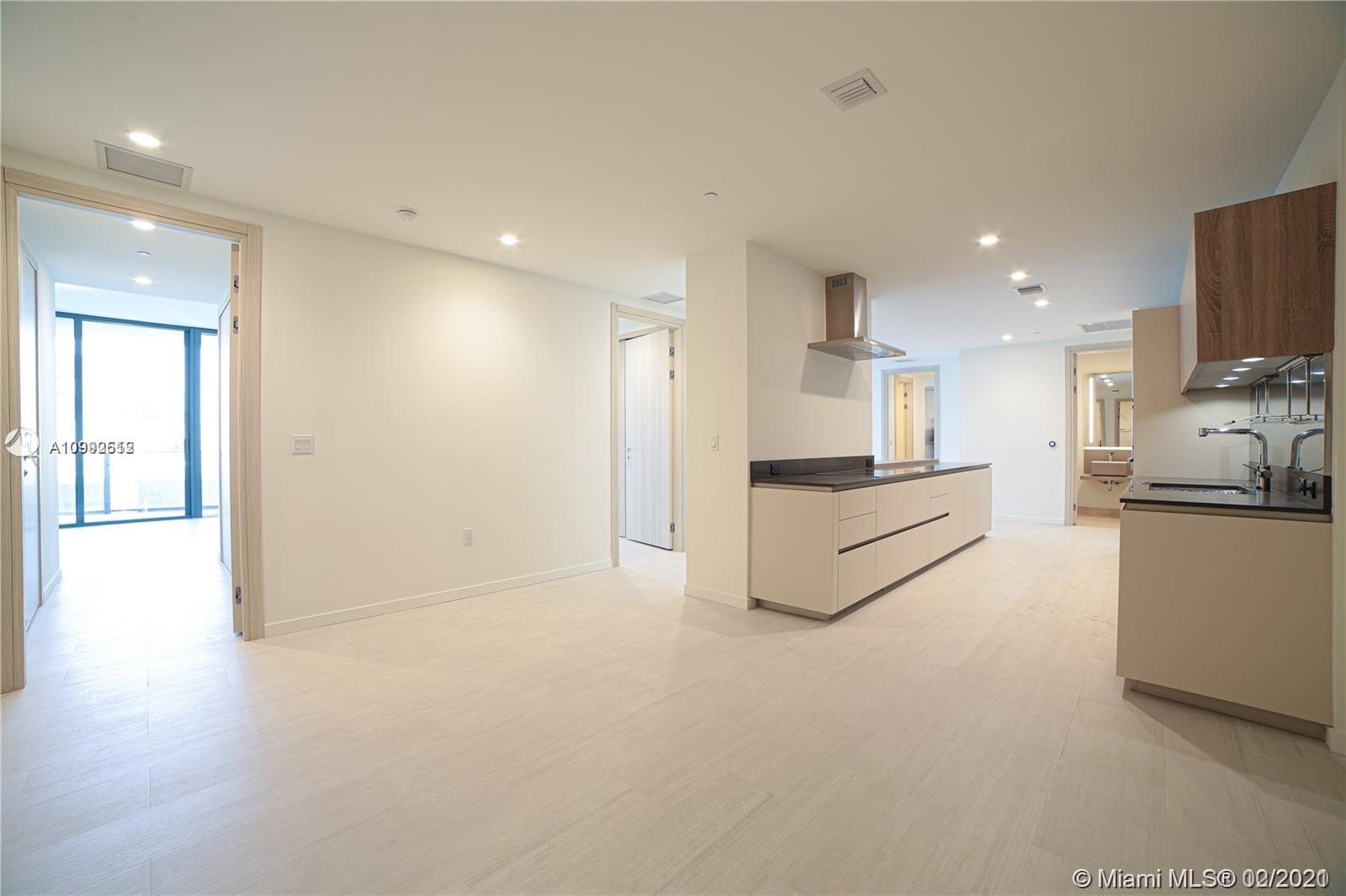 1000 Brickell Plz #PH5103 Miami, FL 33131