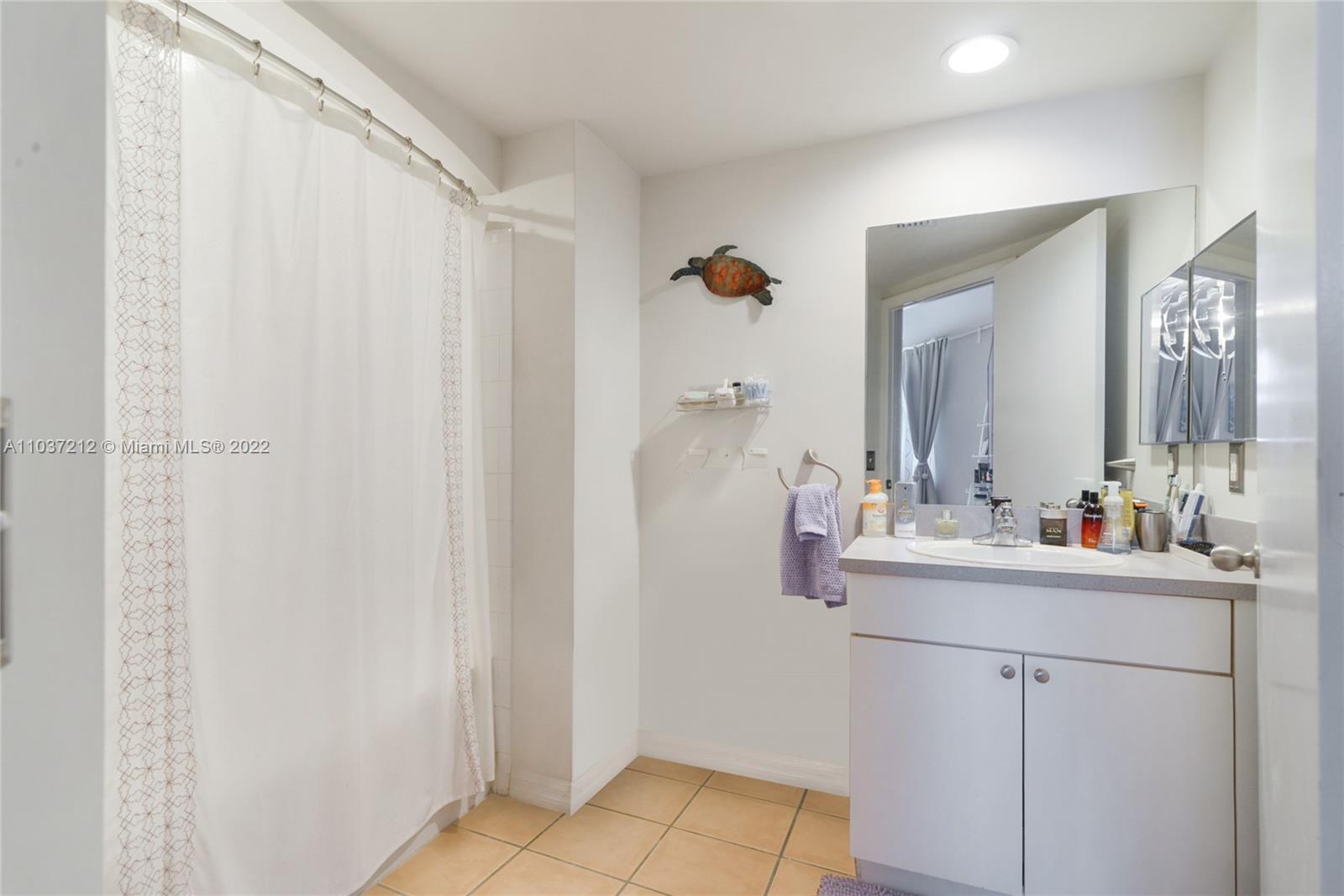 image The Waverly at Surfside9