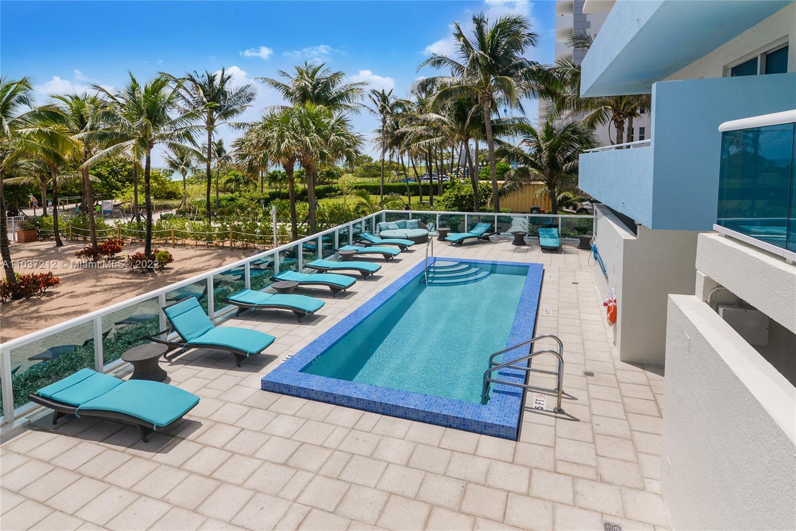 image The Waverly at Surfside13