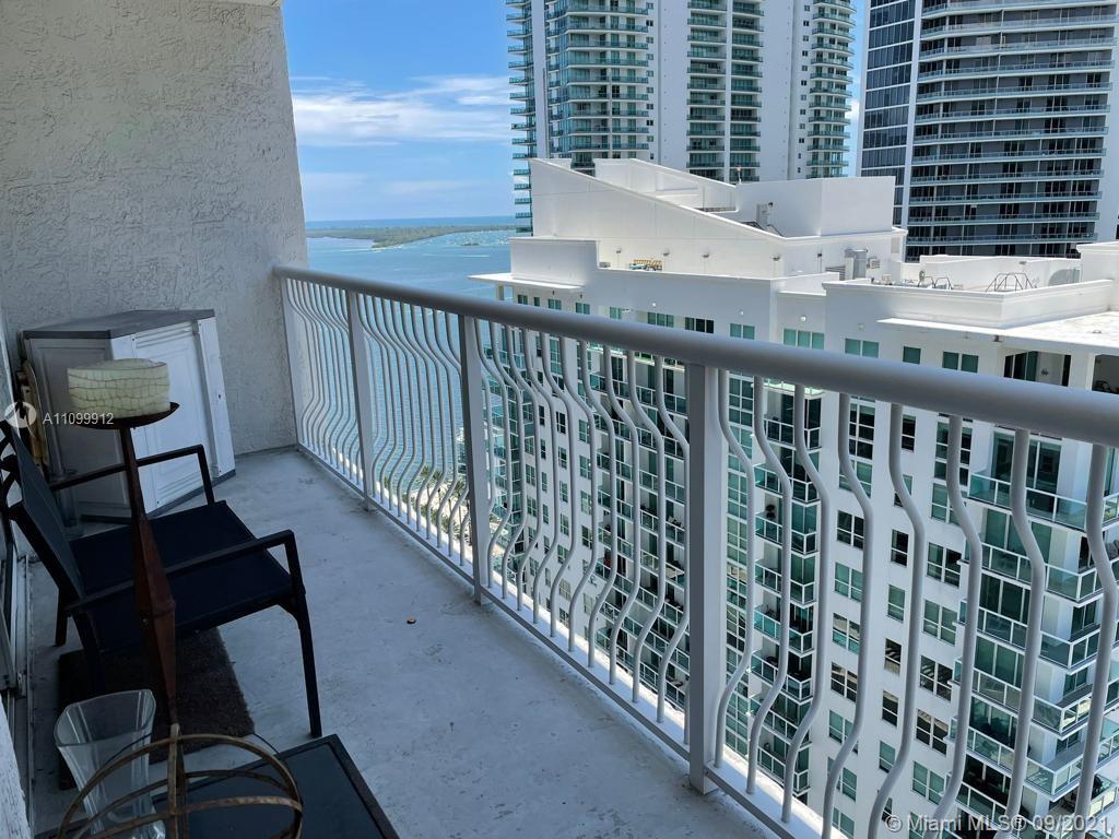 1200 Brickell Bay Dr #2921