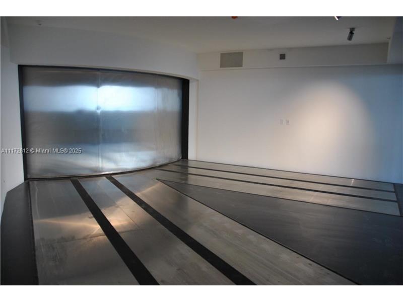 image Porsche Design Tower39