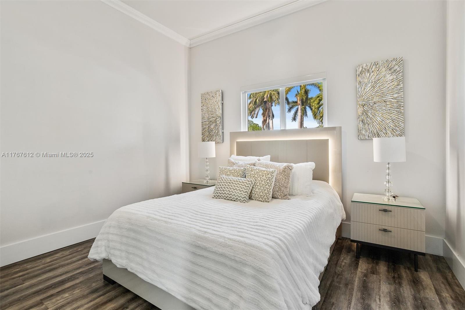 9880 SW 148th Ter Miami, FL 33176