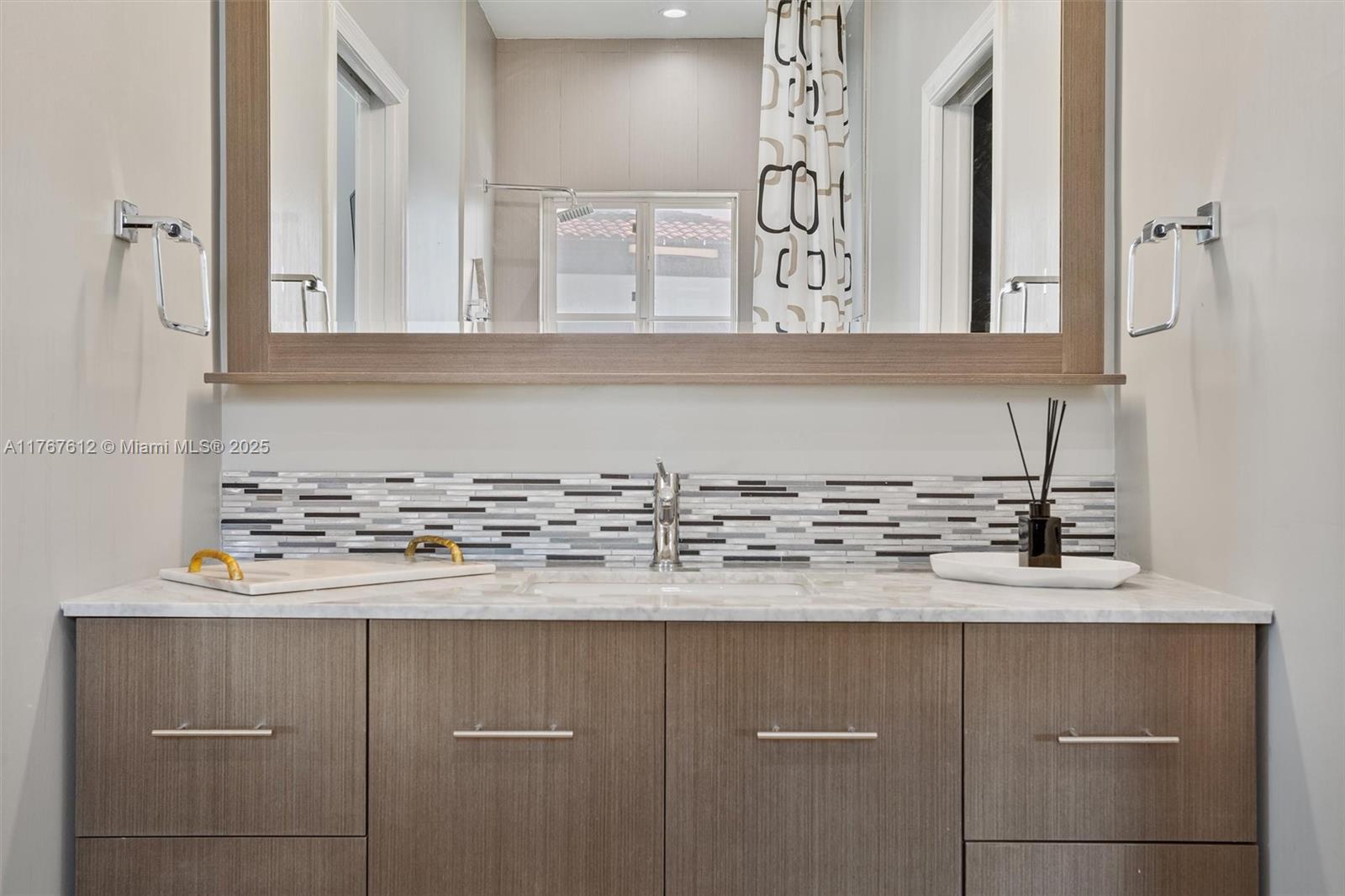 9880 SW 148th Ter Miami, FL 33176