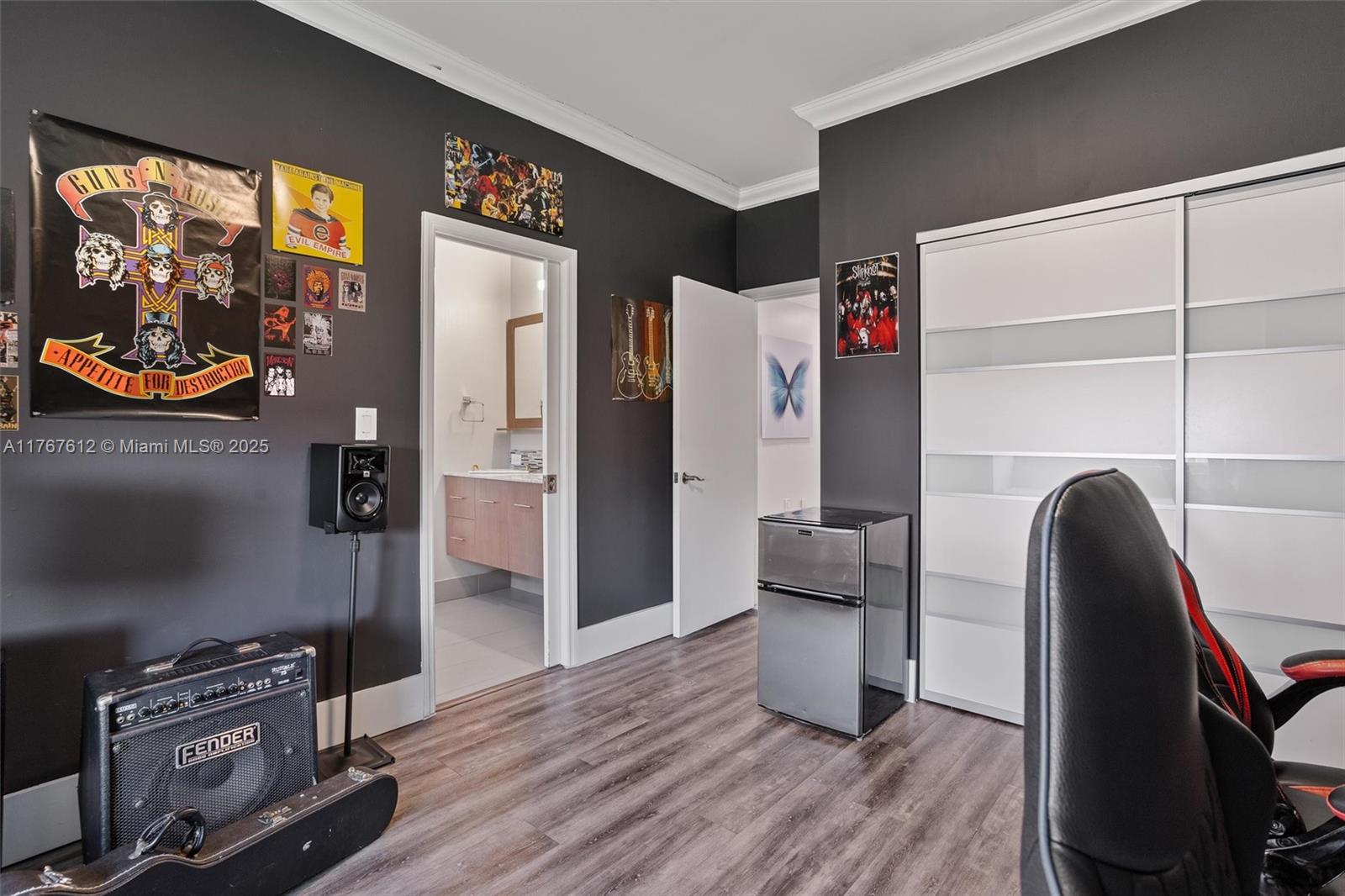 9880 SW 148th Ter Miami, FL 33176