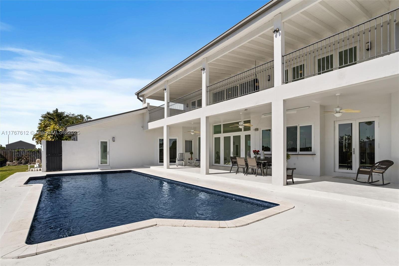 9880 SW 148th Ter Miami, FL 33176