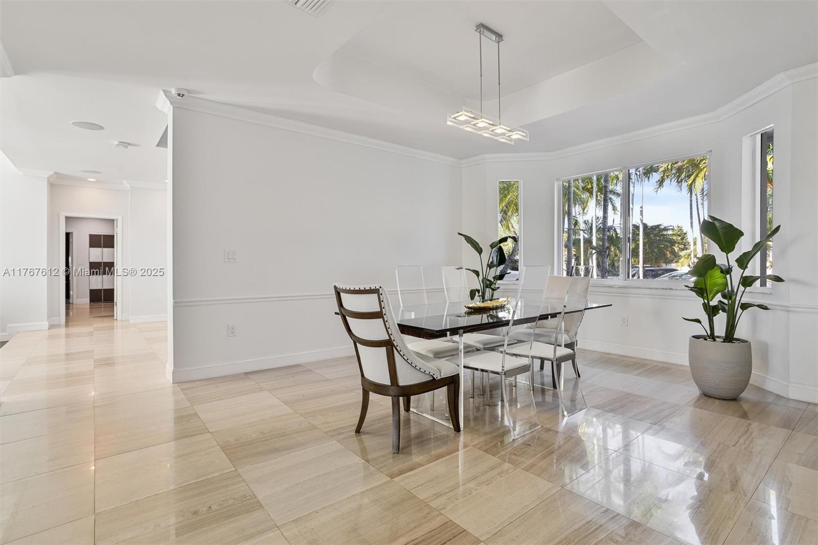 9880 SW 148th Ter Miami, FL 33176