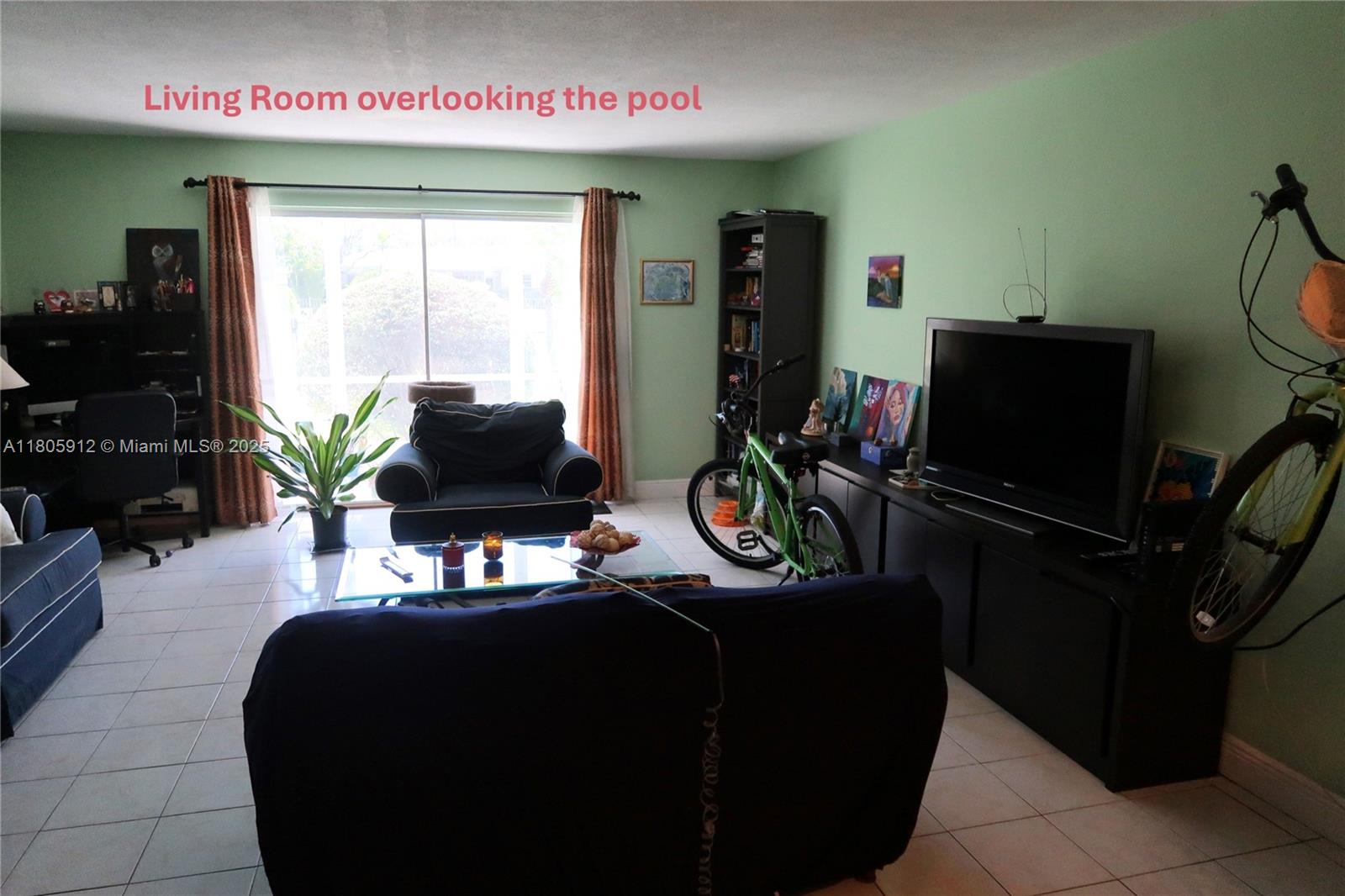 700 Layne Blvd #112,Hallandale Beach, FL 33009