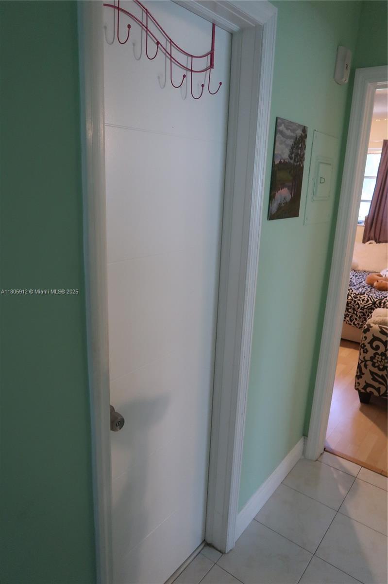 700 Layne Blvd #112,Hallandale Beach, FL 33009