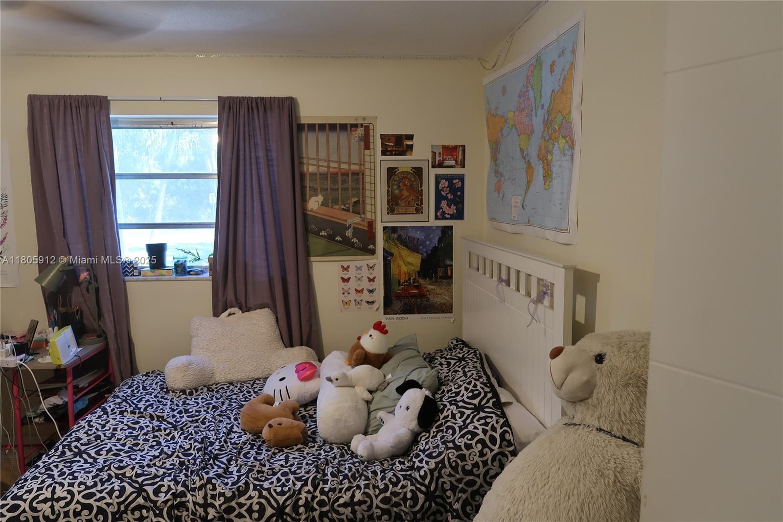 700 Layne Blvd #112,Hallandale Beach, FL 33009