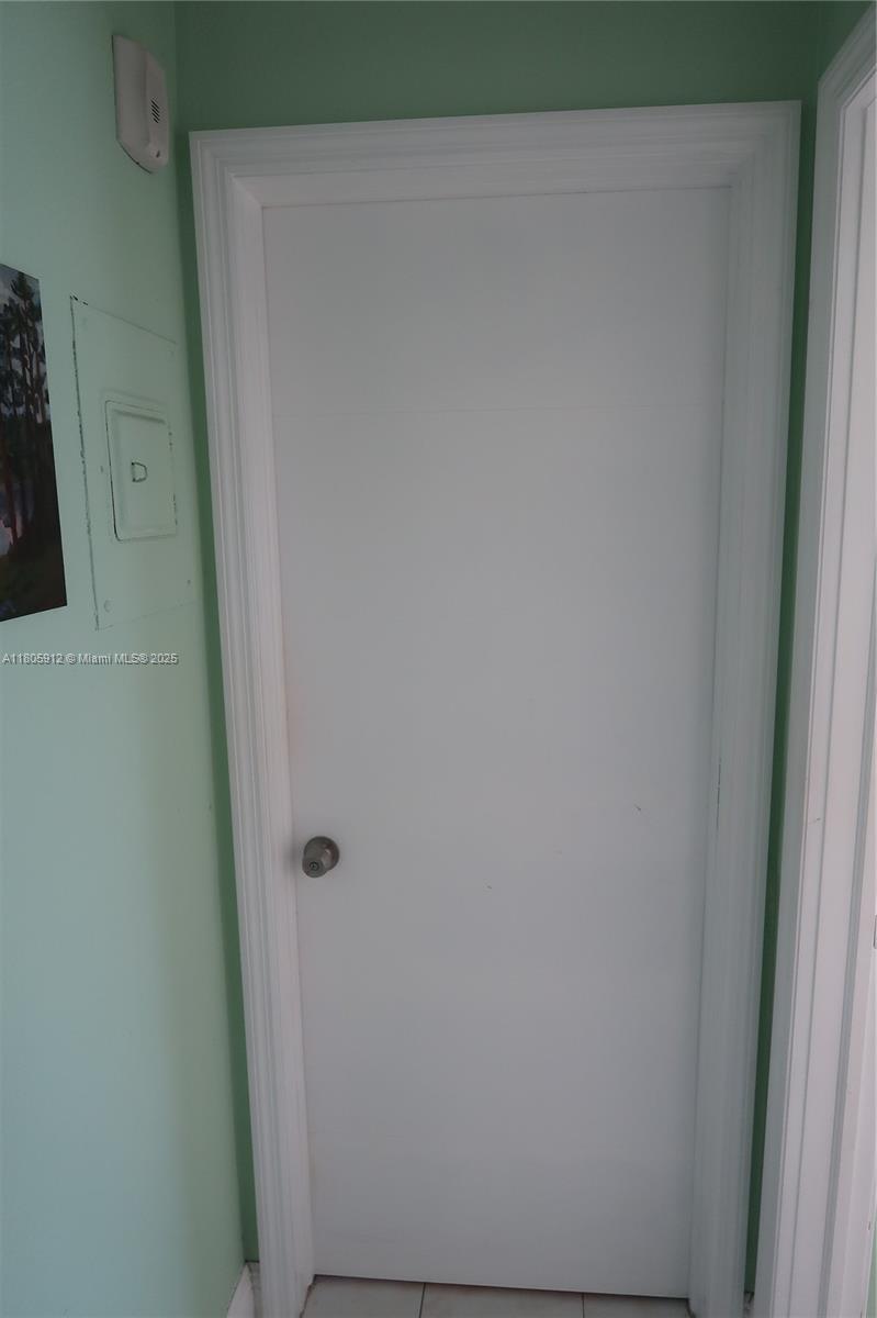 700 Layne Blvd #112,Hallandale Beach, FL 33009