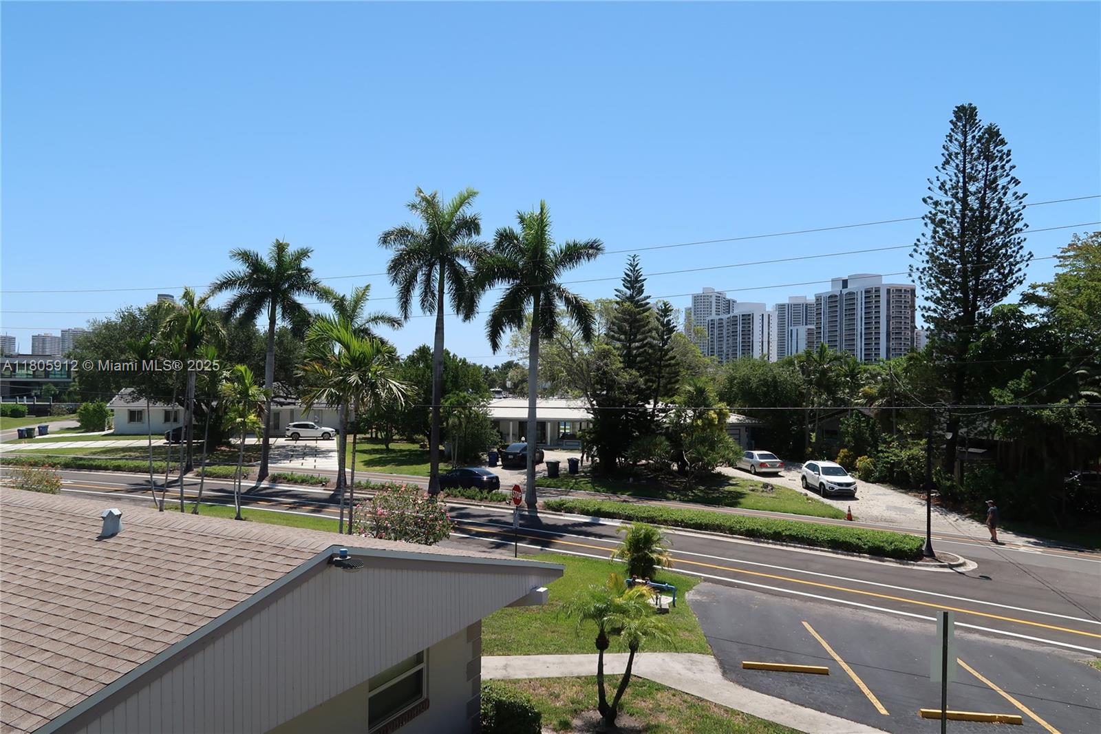 700 Layne Blvd #112,Hallandale Beach, FL 33009