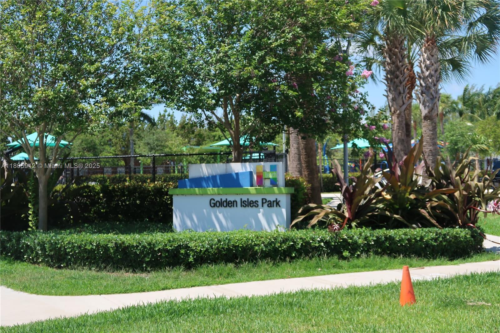 700 Layne Blvd #112,Hallandale Beach, FL 33009