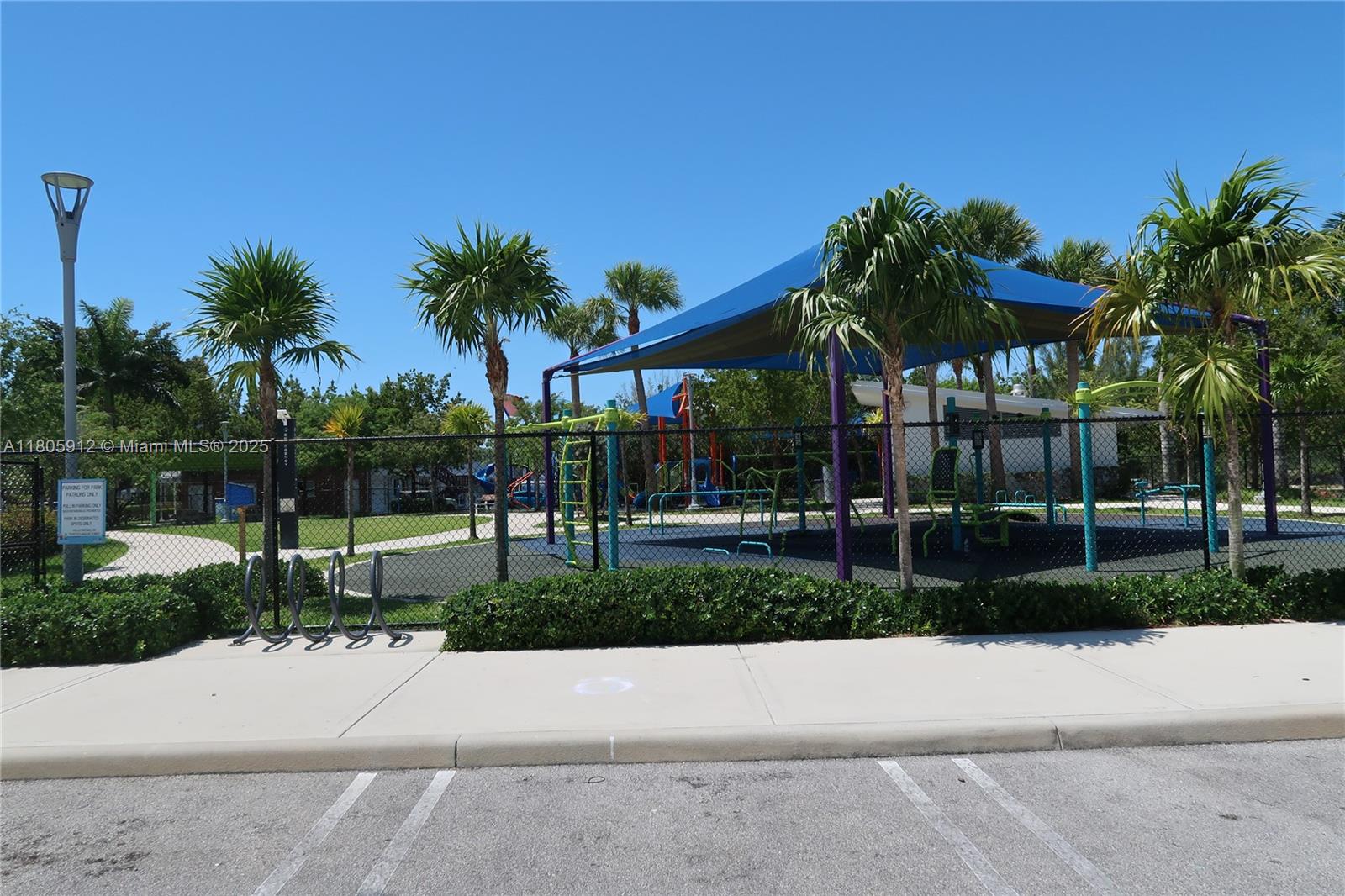 700 Layne Blvd #112,Hallandale Beach, FL 33009