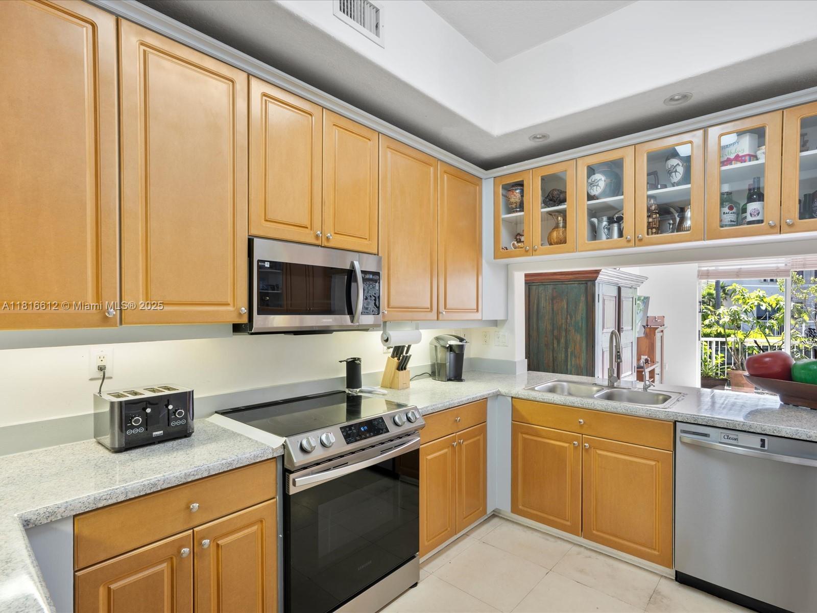 20820 NE 30th Pl Aventura, FL 33180