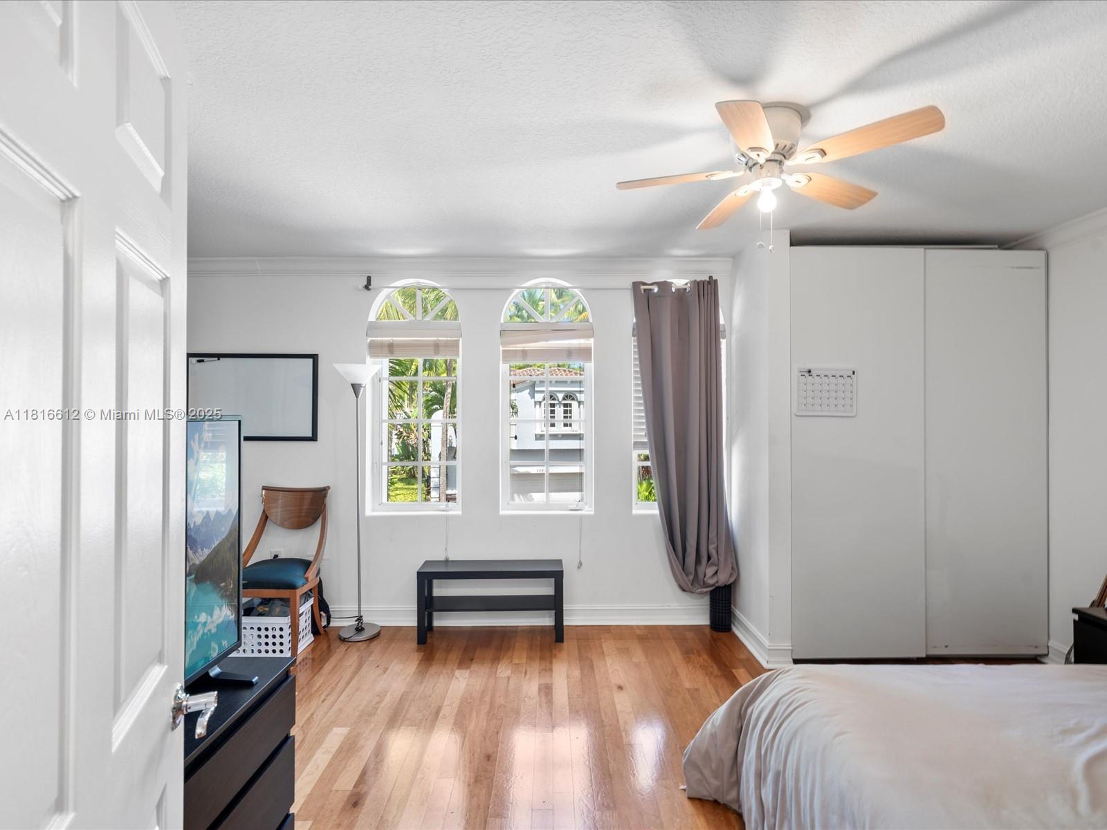 20820 NE 30th Pl Aventura, FL 33180