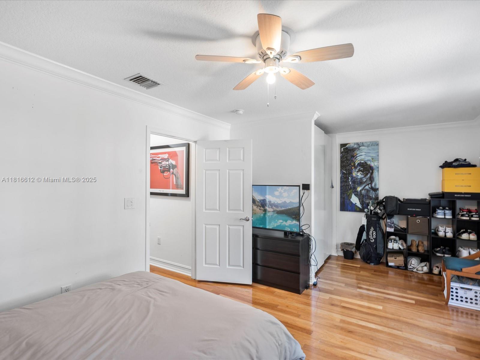 20820 NE 30th Pl Aventura, FL 33180