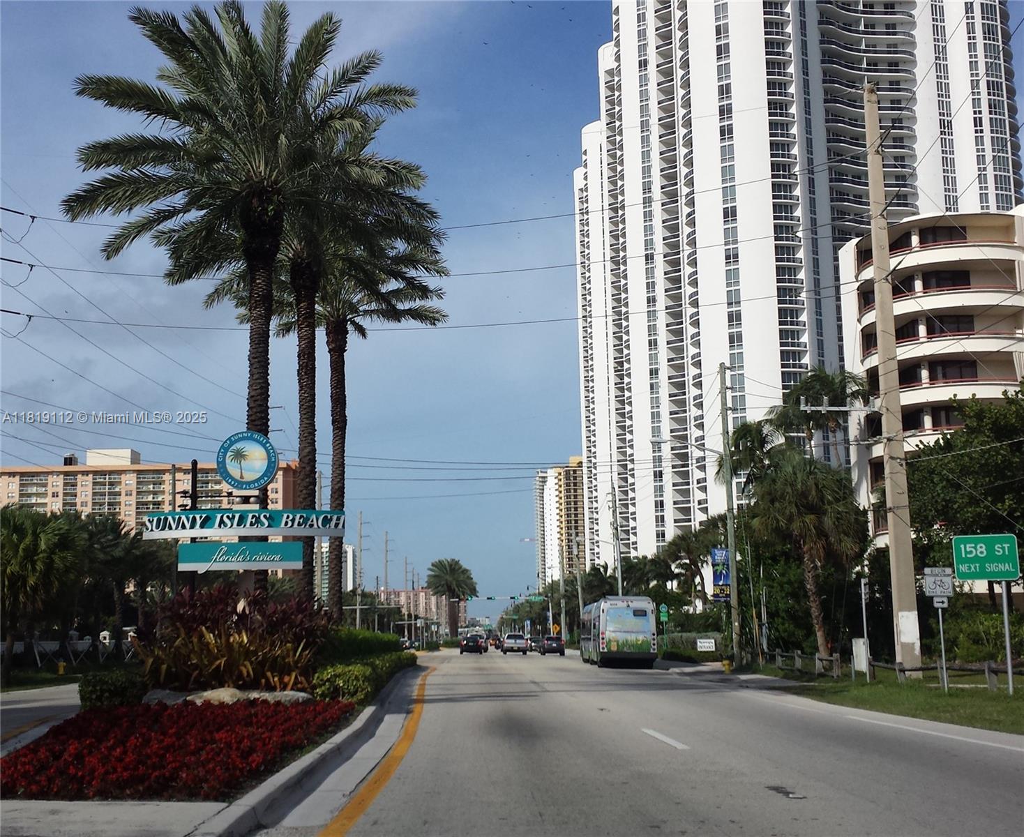 220 Kings Pt Dr #607,Sunny Isles Beach, FL 33160