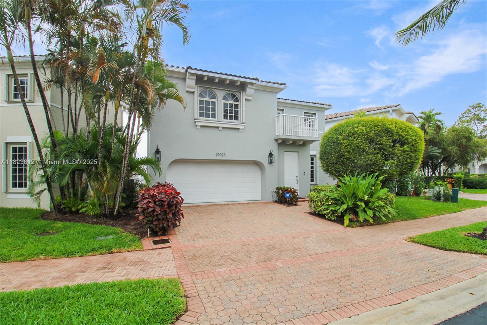 21025 NE 31st Ave,Aventura, FL 33180