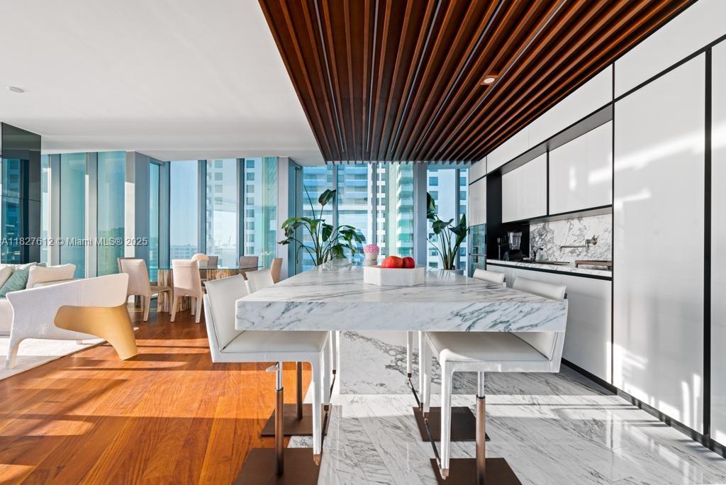 image Monad Terrace10
