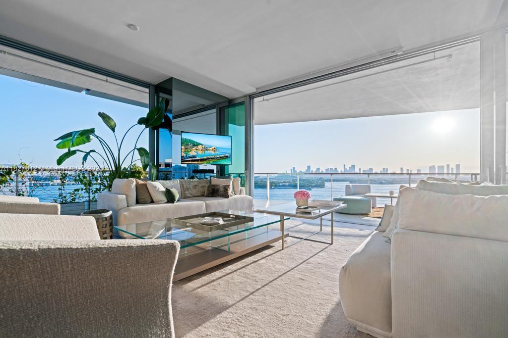image Monad Terrace5