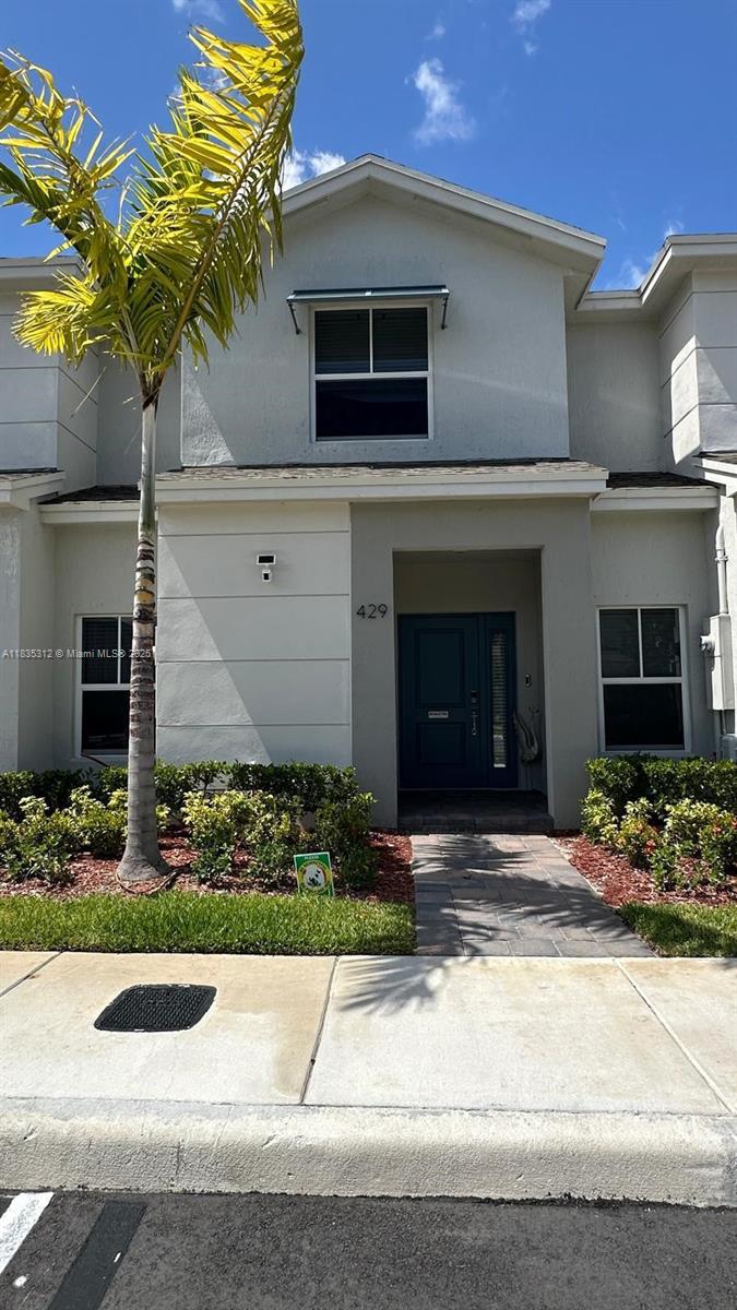 429 NE 1st Dr #429
