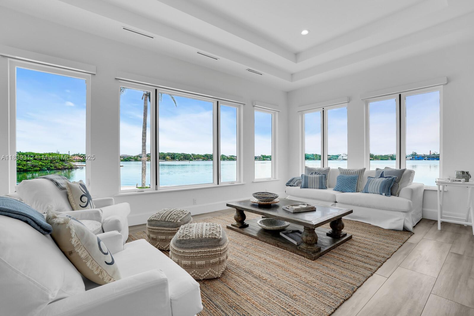 974 Marlin Dr Jupiter, FL 33458