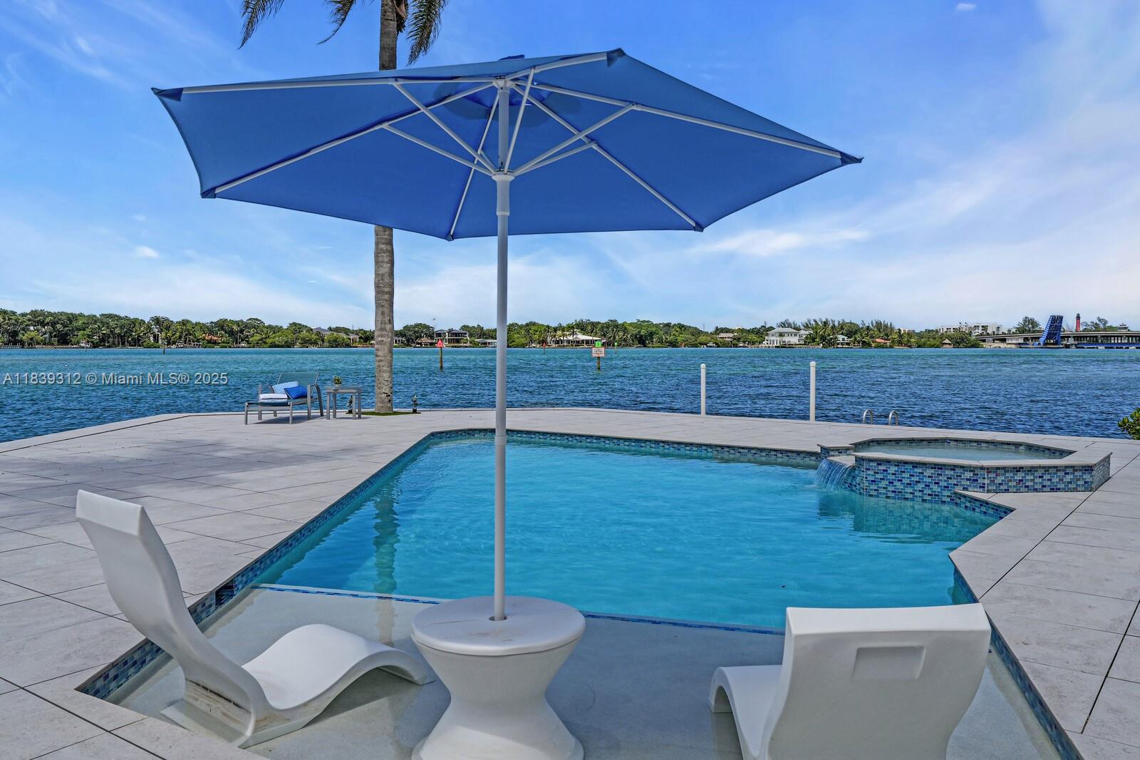 974 Marlin Dr Jupiter, FL 33458