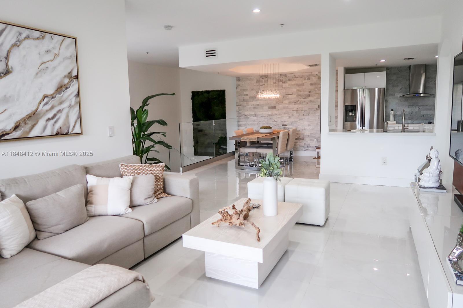 6630 NW 114th Ave #1534 Doral, FL 33178