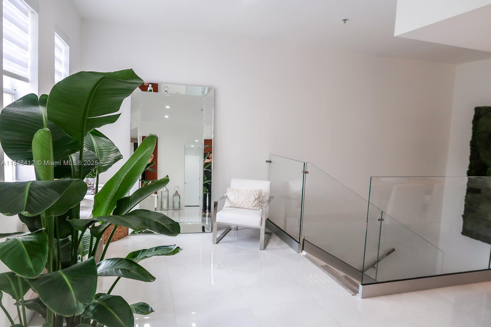 6630 NW 114th Ave #1534 Doral, FL 33178