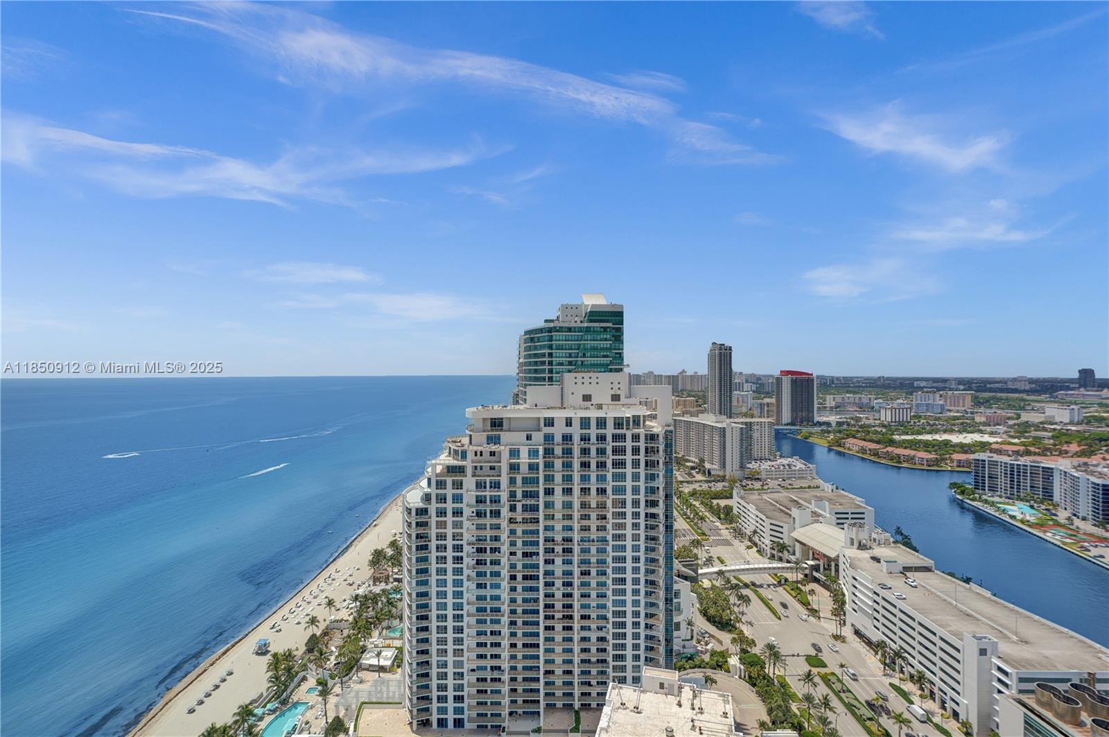 3101 S Ocean Dr #3506
