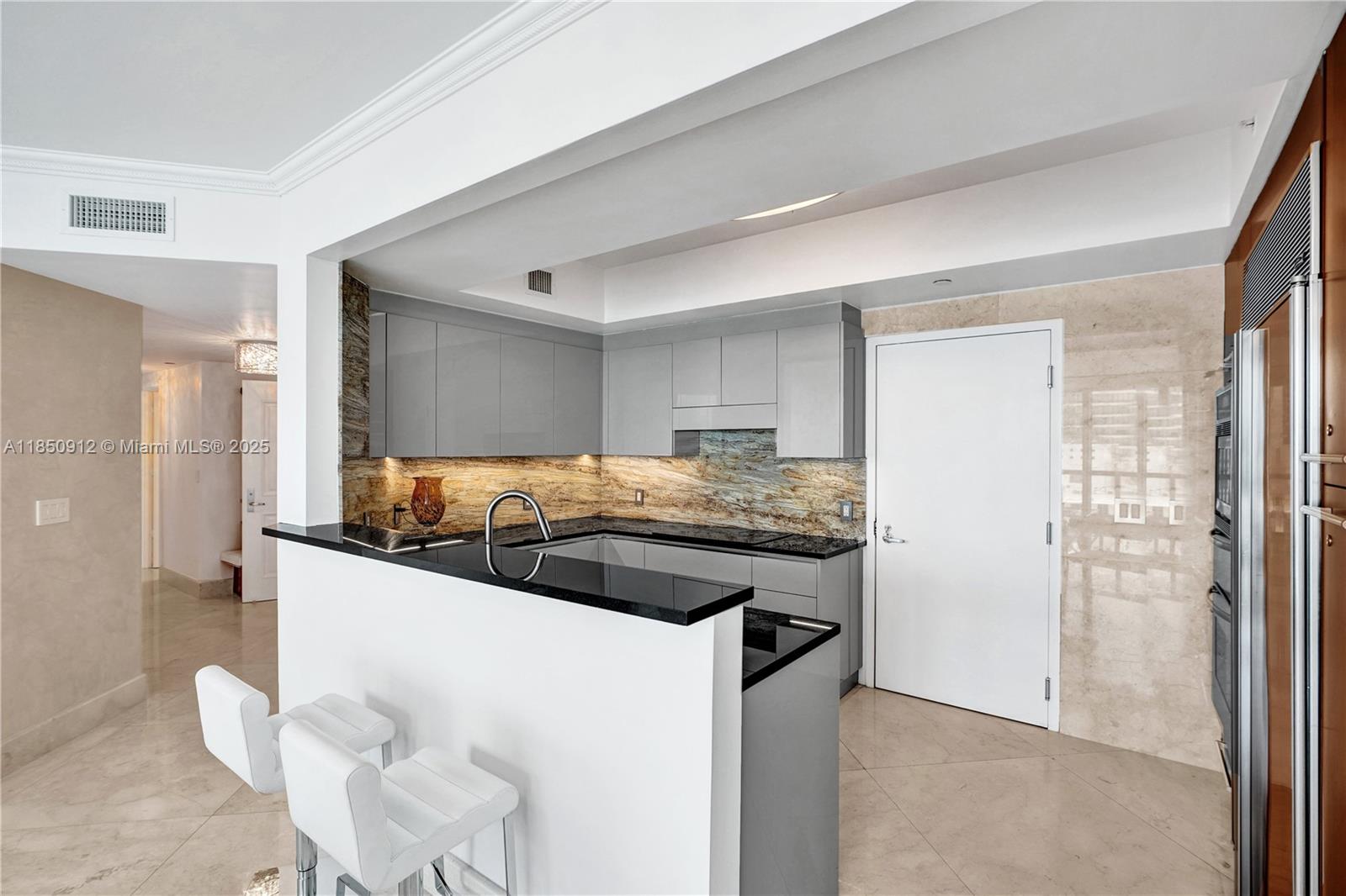 3101 S Ocean Dr #3506 Hollywood, FL 33019