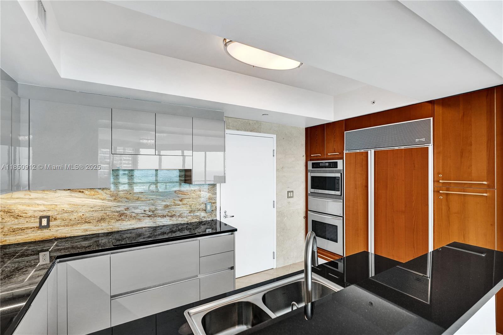 3101 S Ocean Dr #3506 Hollywood, FL 33019