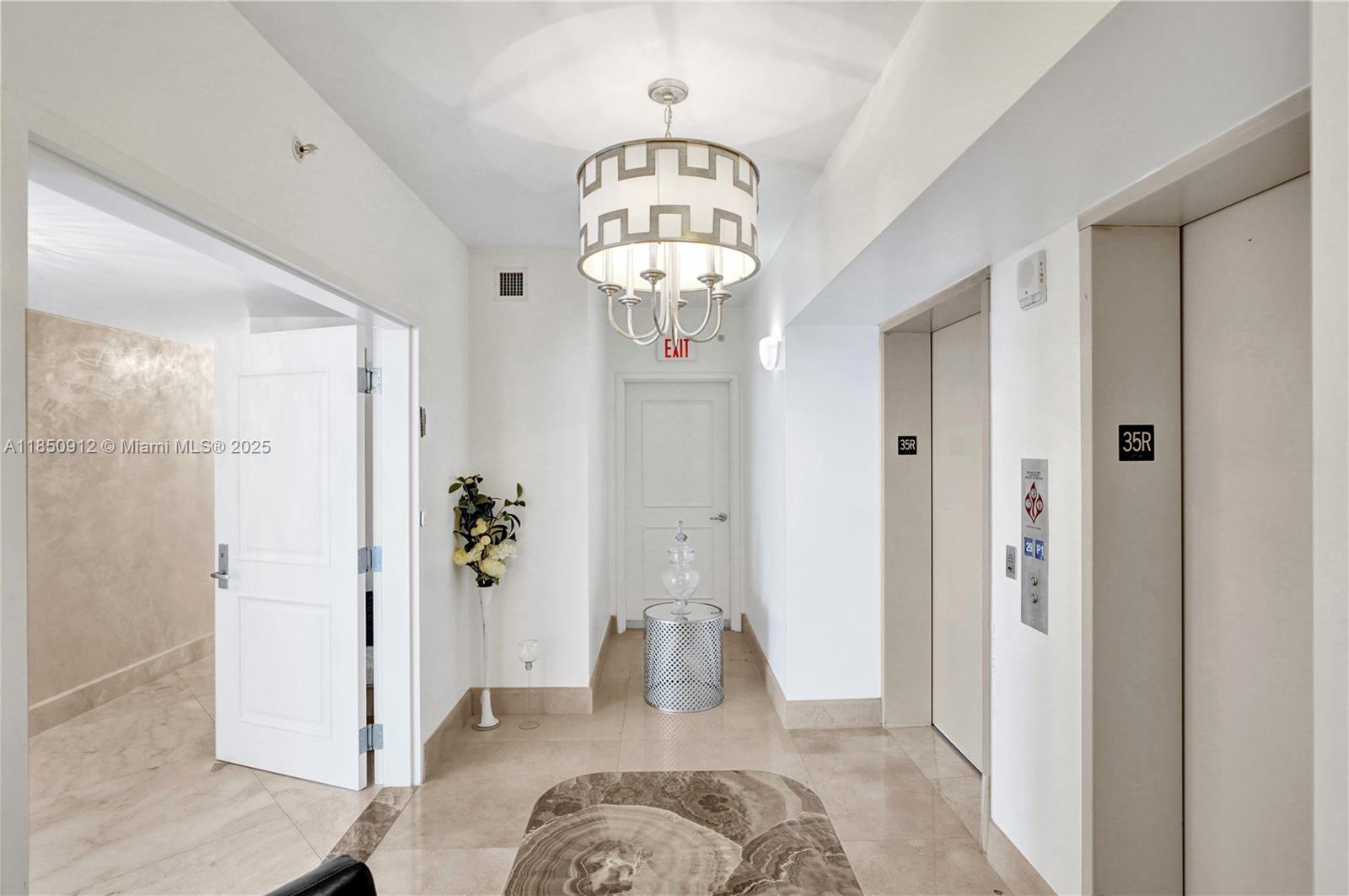 3101 S Ocean Dr #3506 Hollywood, FL 33019