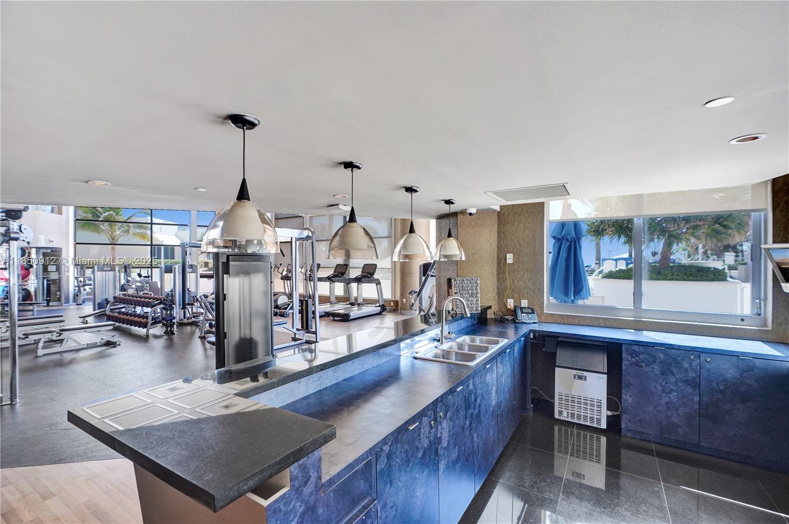 3101 S Ocean Dr #3506 Hollywood, FL 33019