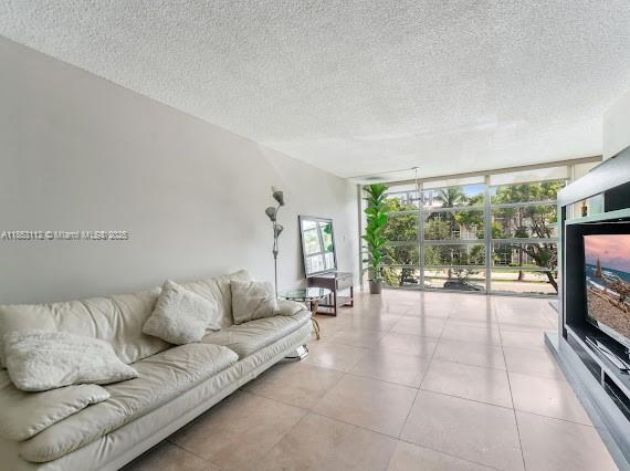 2101 Atlantic Shores Blvd #309 Hallandale Beach, FL 33009