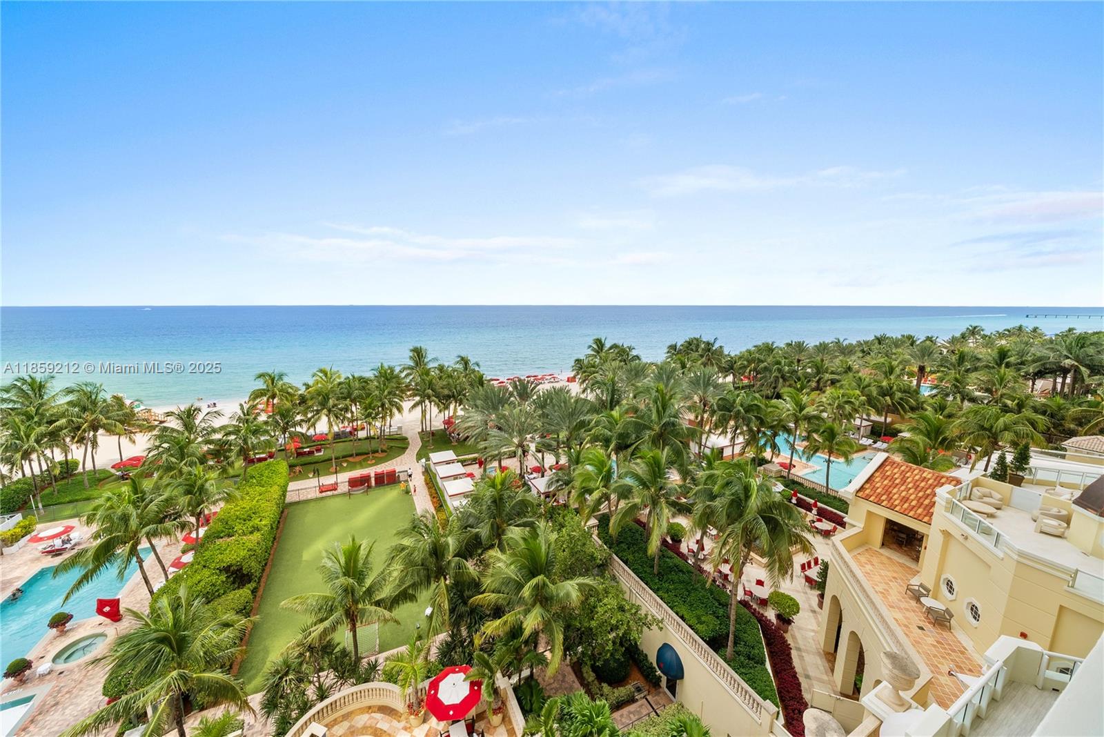 image Acqualina Ocean Residence11