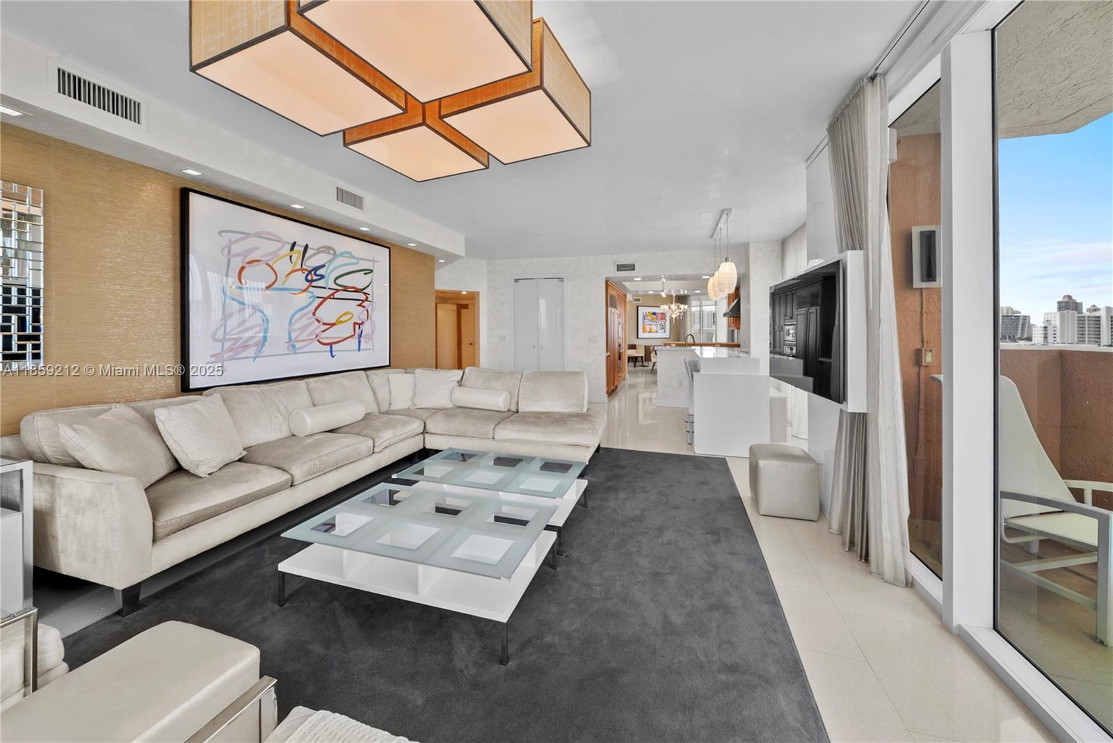 image Acqualina Ocean Residence18