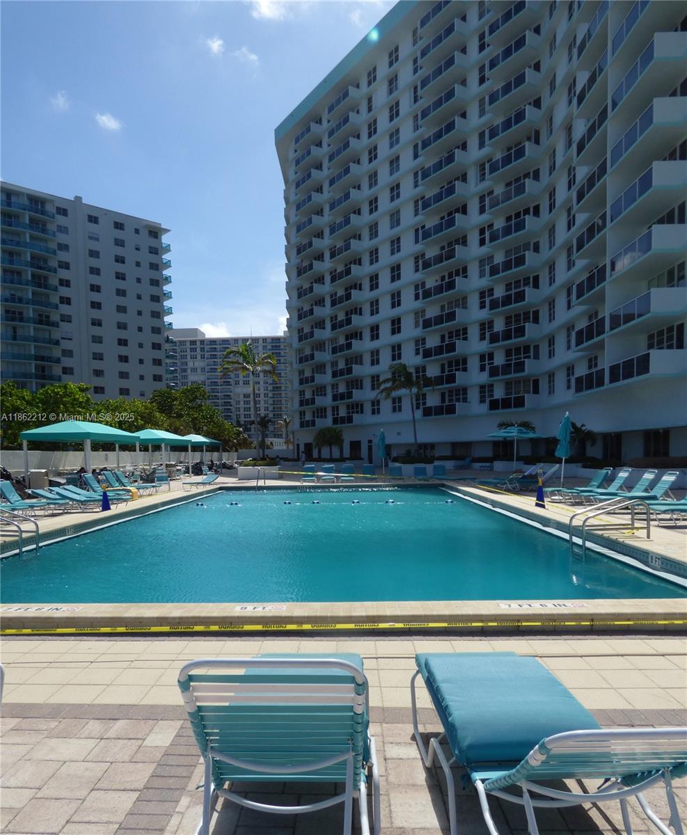 3725 S Ocean Dr #1419