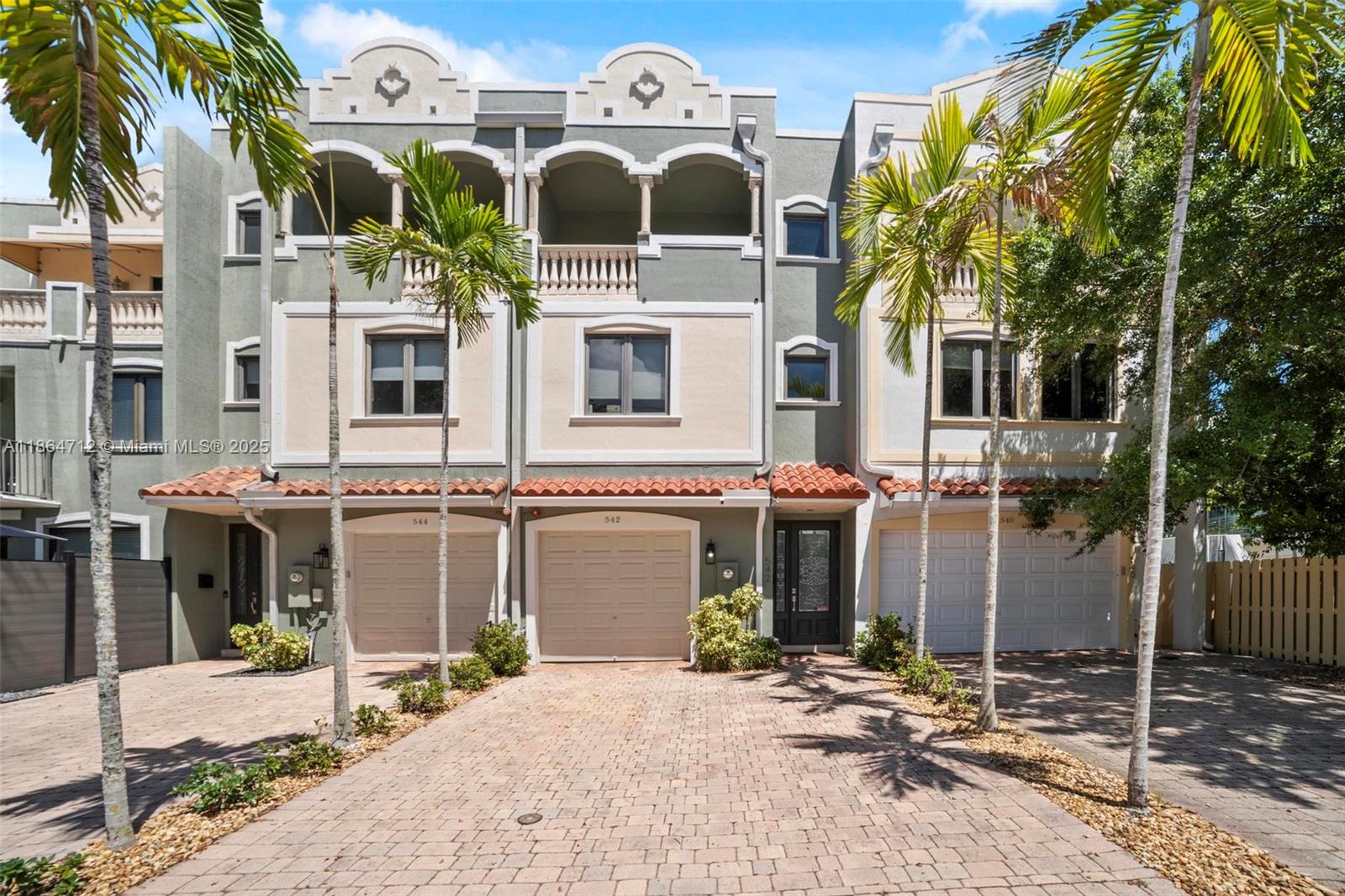 542 NE 17th Ave #542