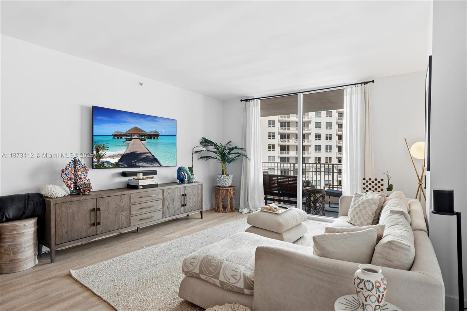 image Courvoisier Courts14