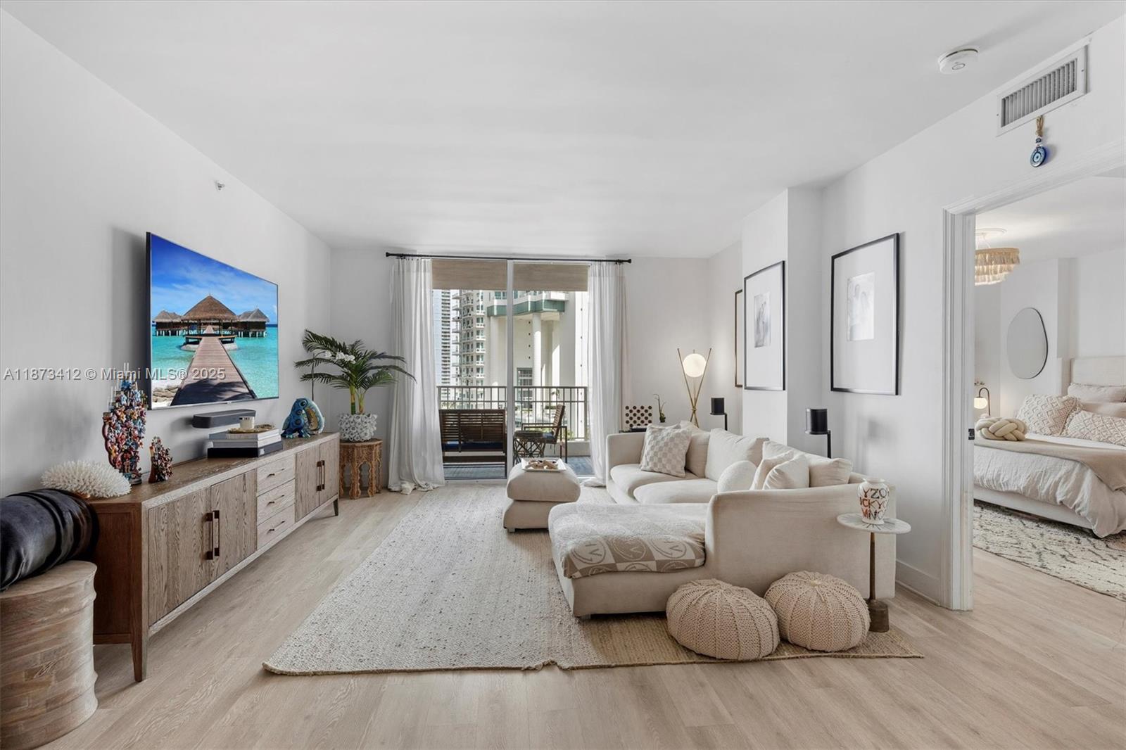 image Courvoisier Courts15