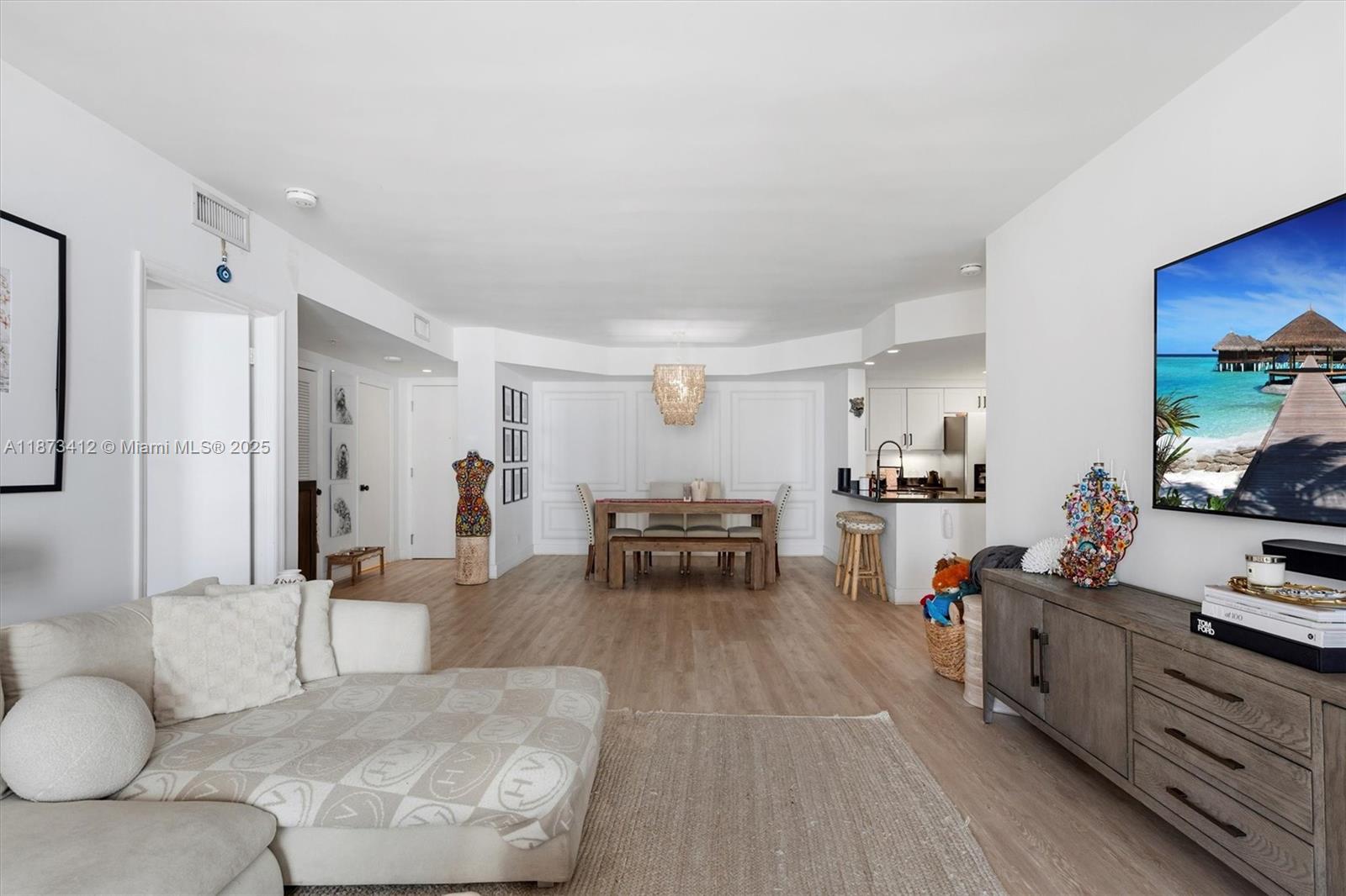 image Courvoisier Courts17