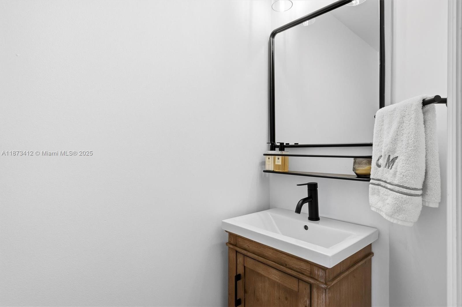 image Courvoisier Courts29