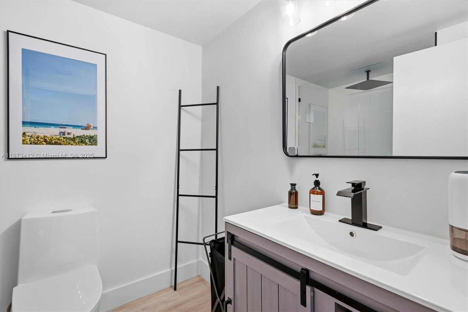 image Courvoisier Courts48