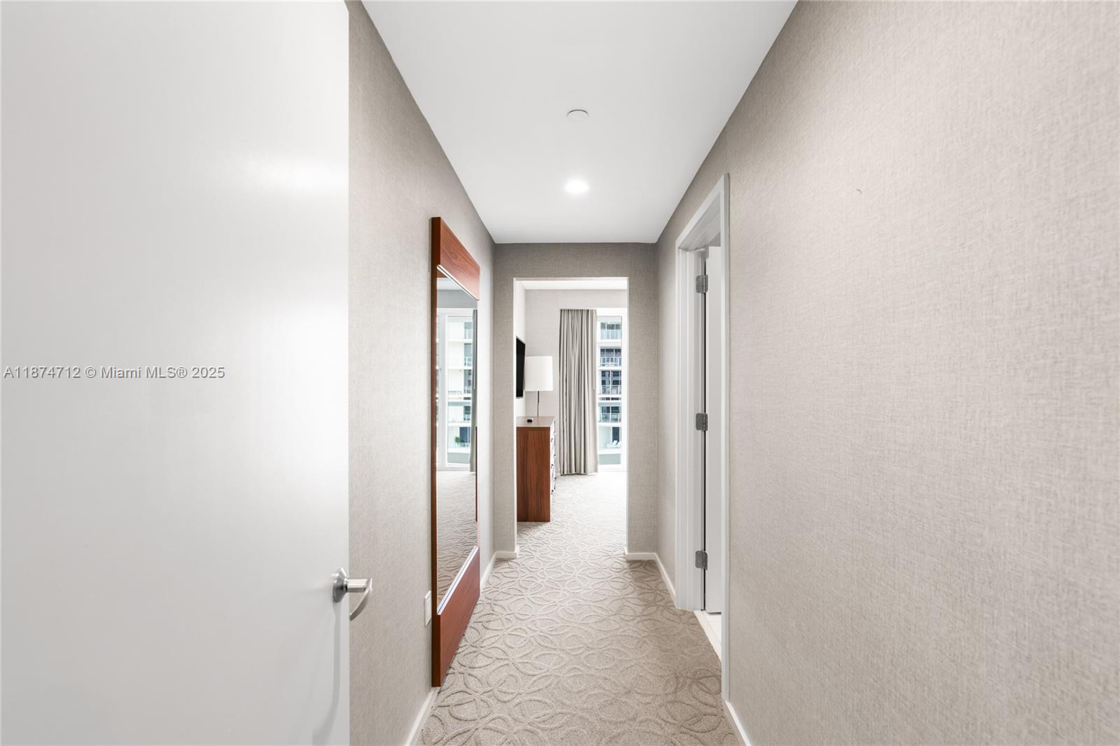 551 N Fort Lauderdale Bch Blvd #R2212 Fort Lauderdale, FL 33304