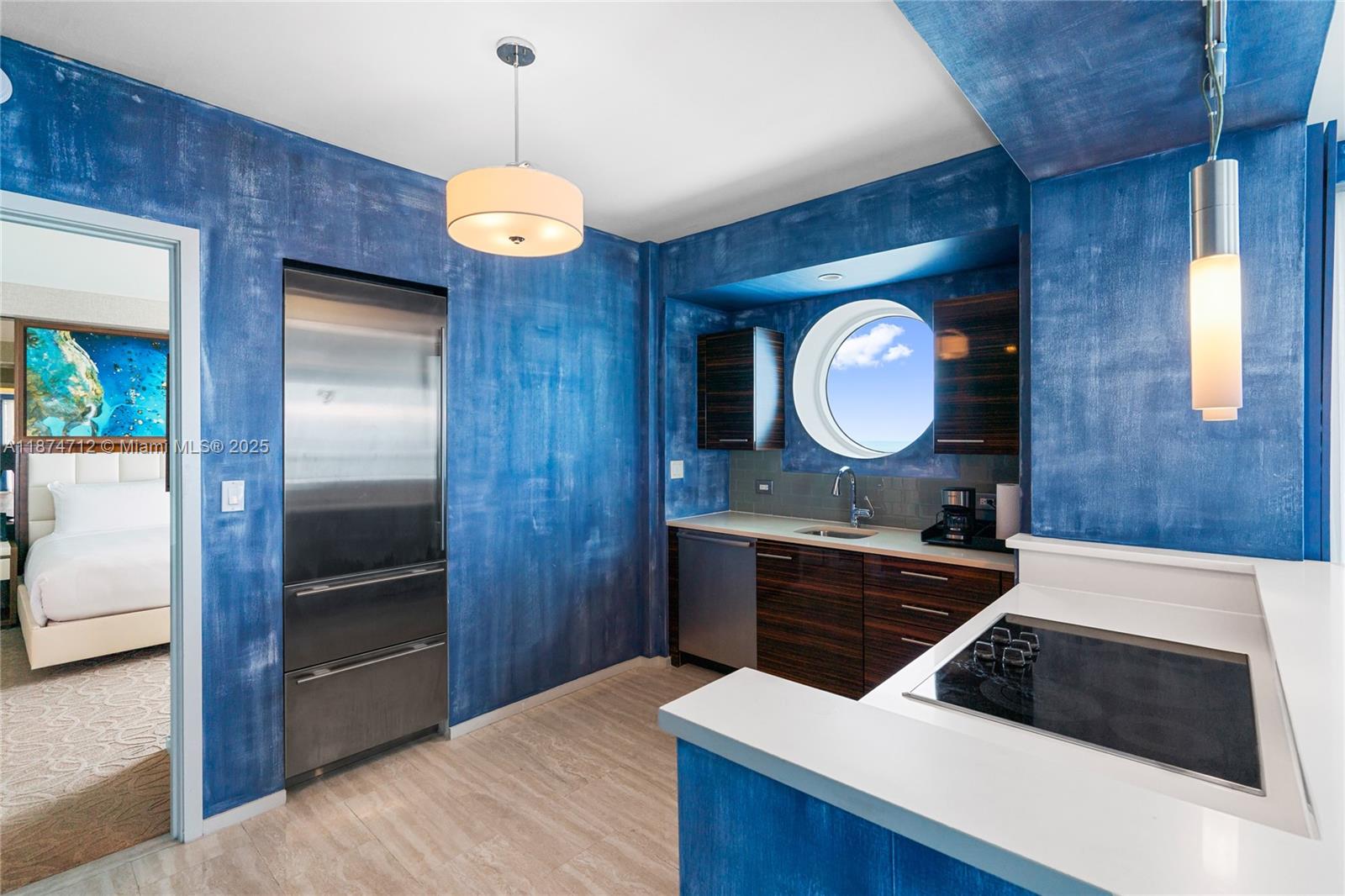 551 N Fort Lauderdale Bch Blvd #R2212 Fort Lauderdale, FL 33304