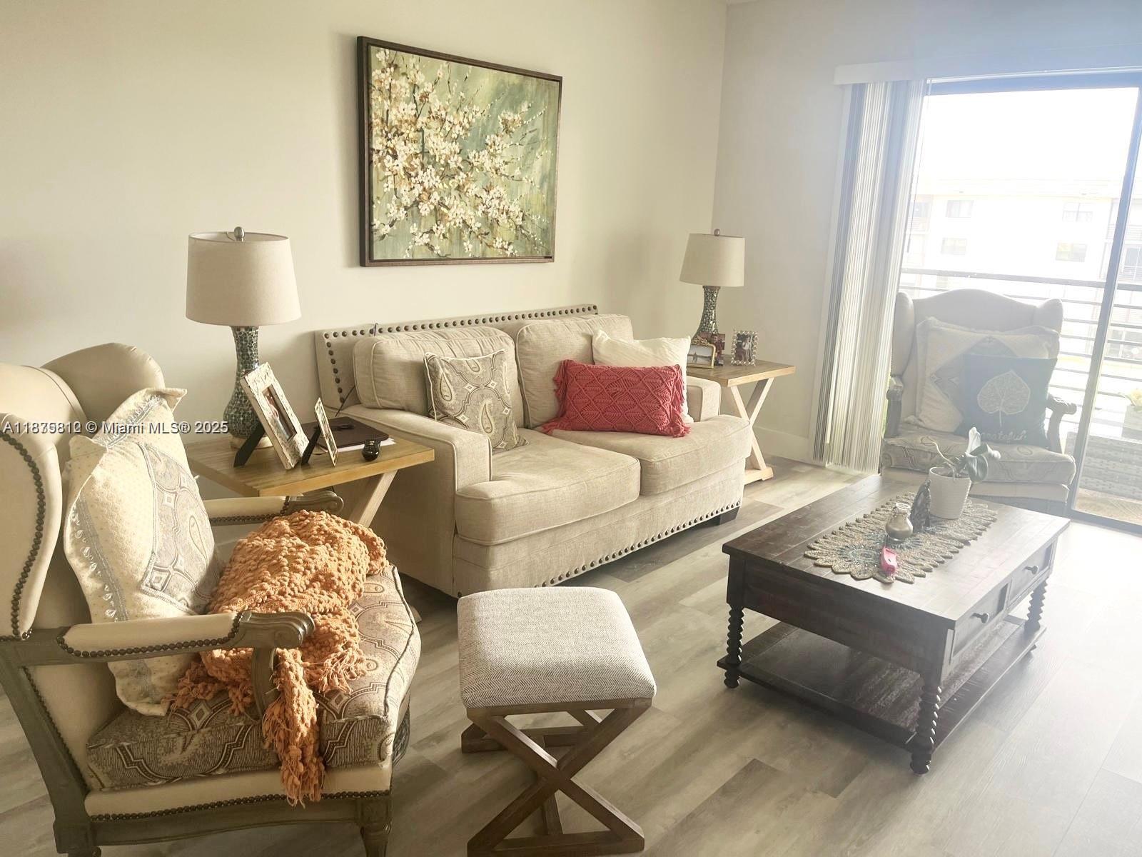 4950 E Sabal Palm Blvd #407
