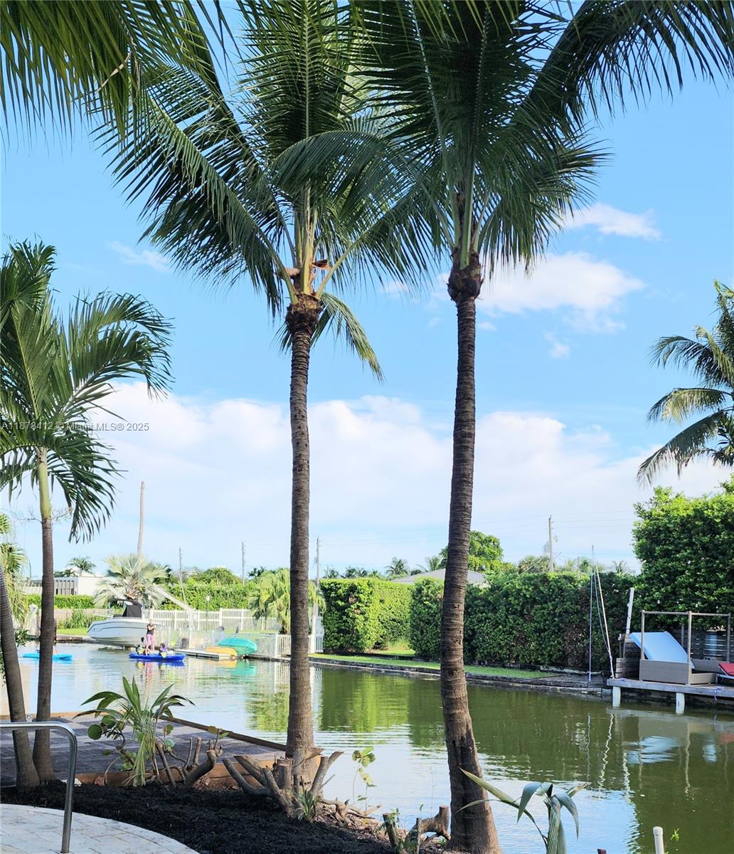 1710 Cleveland Rd Miami Beach, FL 33141