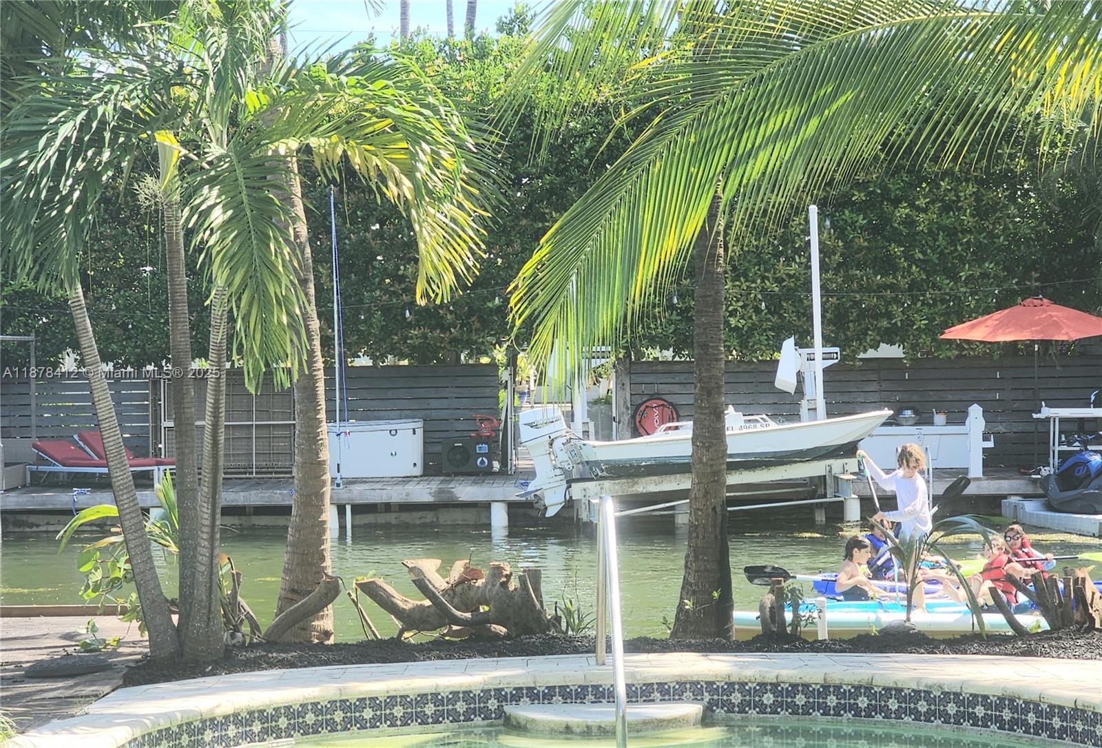 1710 Cleveland Rd Miami Beach, FL 33141